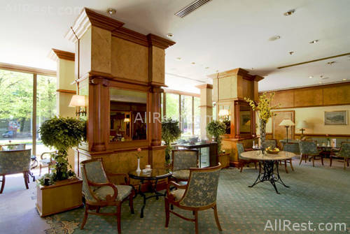 The Westin Zagreb 14